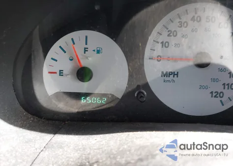 2006 Chrysler Town & Country from USA, damaged, VIN 1A4GP45R36B626772